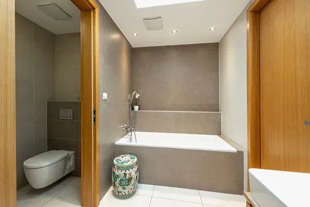 Pronájem bytu 4+kk, Praha - Holešovice, Komunardů, 200 m2