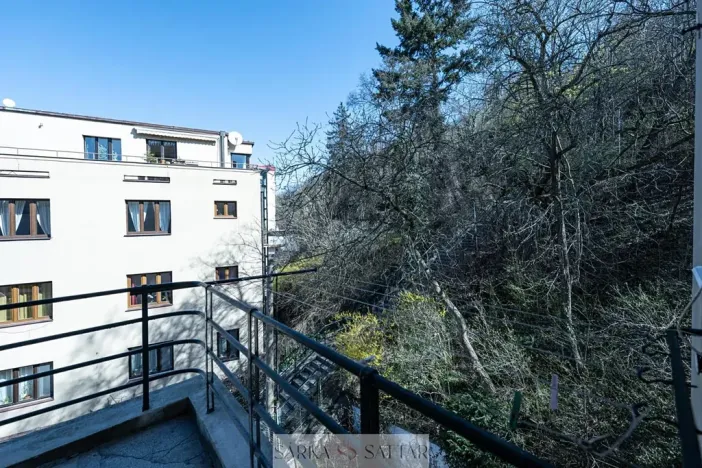 Pronájem bytu 2+kk, Praha - Podolí, Jeremenkova, 49 m2