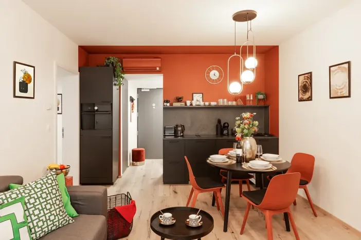 Prodej bytu 2+kk, Praha - Karlín, Sokolovská, 59 m2