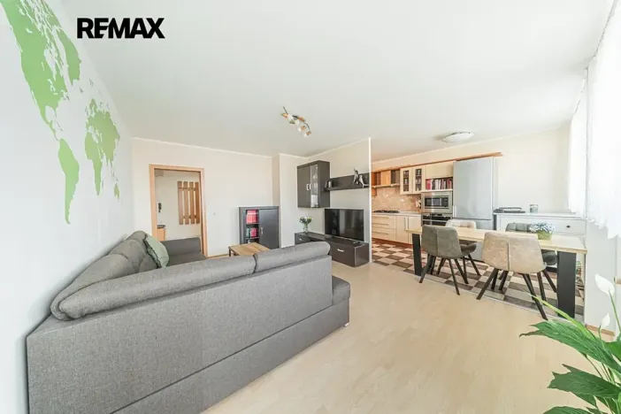 Prodej bytu 4+1, Kladno, Mládežnická, 93 m2