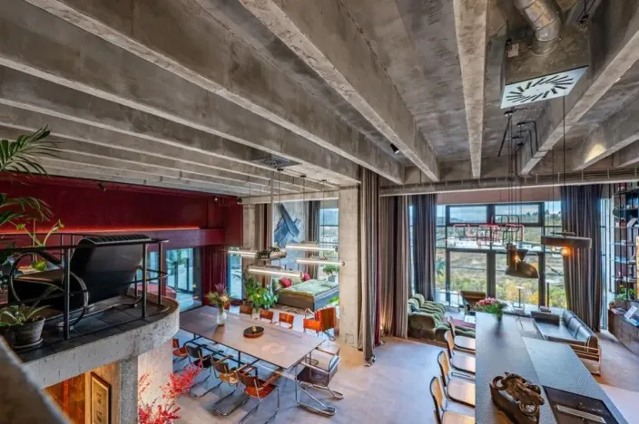 Prodej atypického bytu, Praha - Modřany, Československého exilu, 277 m2