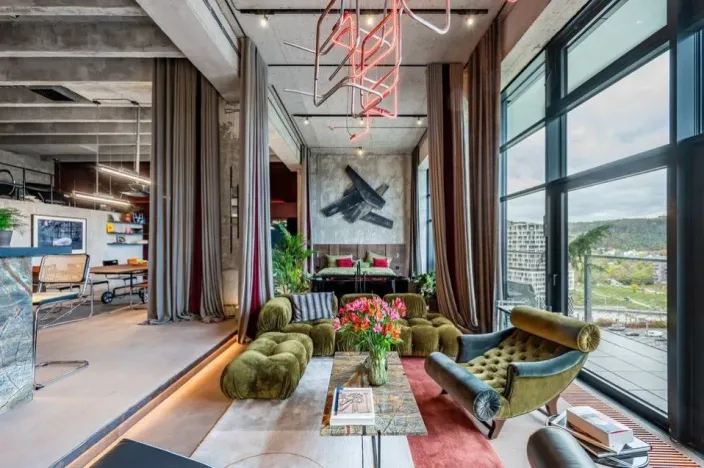 Prodej atypického bytu, Praha - Modřany, Československého exilu, 277 m2