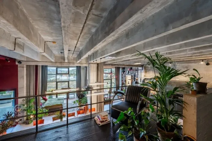 Prodej atypického bytu, Praha - Modřany, Československého exilu, 277 m2