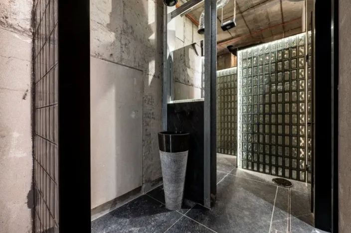 Prodej atypického bytu, Praha - Modřany, Československého exilu, 277 m2