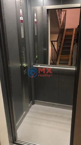 Pronájem bytu 3+kk, Praha - Holešovice, Ortenovo náměstí, 85 m2