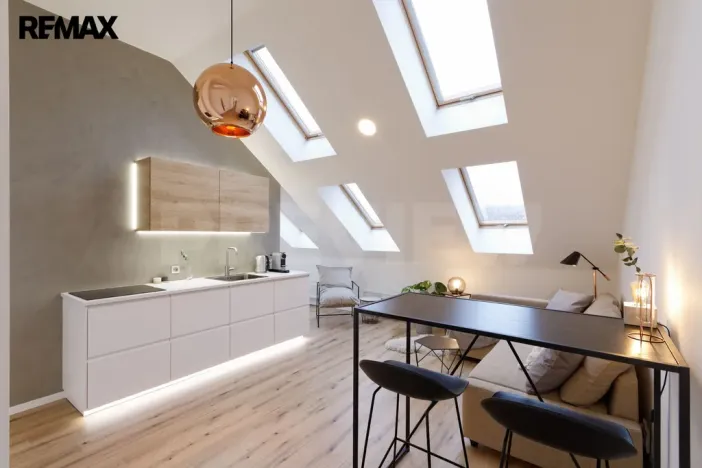 Prodej bytu 2+kk, Brno, Kobližná, 65 m2