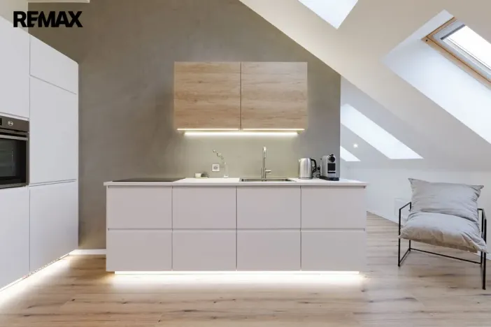 Prodej bytu 2+kk, Brno, Kobližná, 65 m2