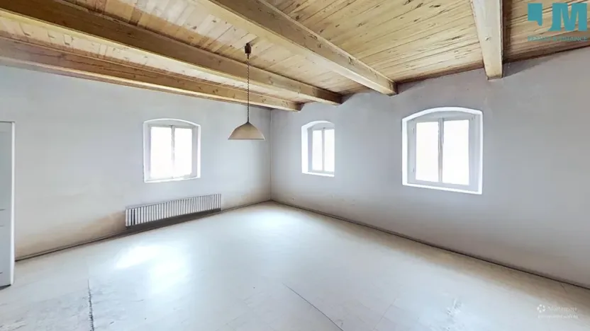 Prodej rodinného domu, Nová Ves I, Legerovo nám., 88 m2