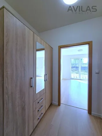 Pronájem bytu 1+kk, Benešov, 102. pluku, 38 m2