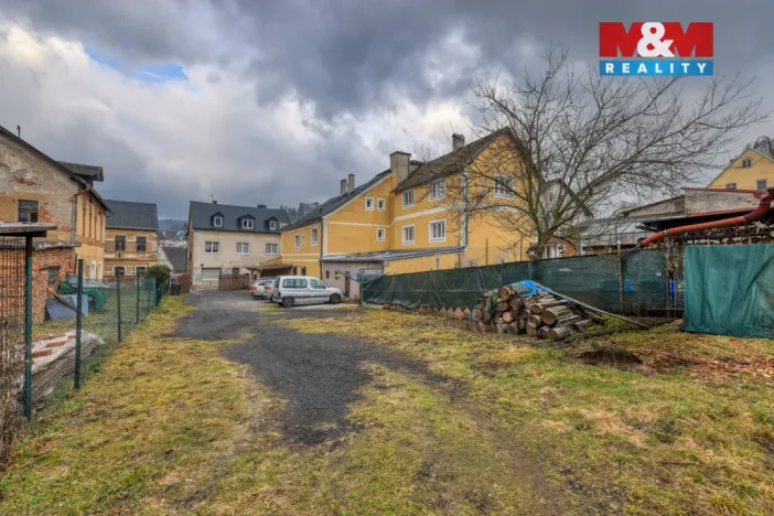 Prodej činžovního domu, Bečov nad Teplou, Nádražní, 219 m2