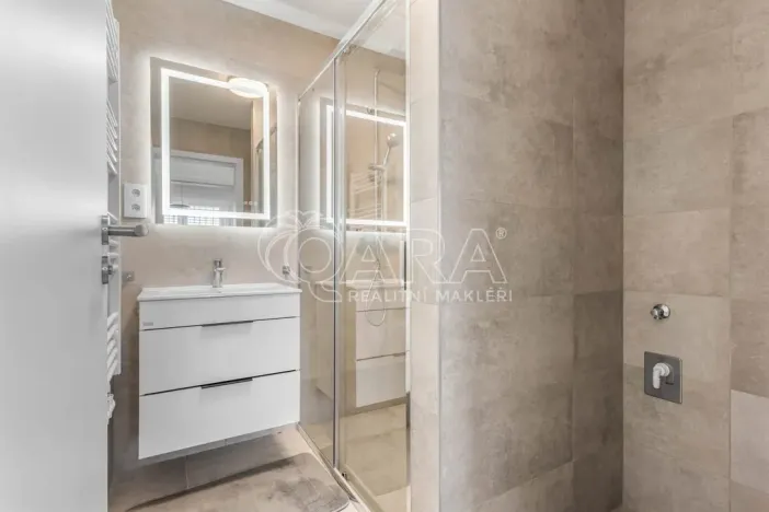 Pronájem bytu 3+kk, Praha - Hlubočepy, Fabiánové, 70 m2