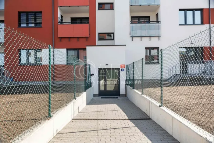 Pronájem bytu 3+kk, Praha - Hlubočepy, Fabiánové, 70 m2