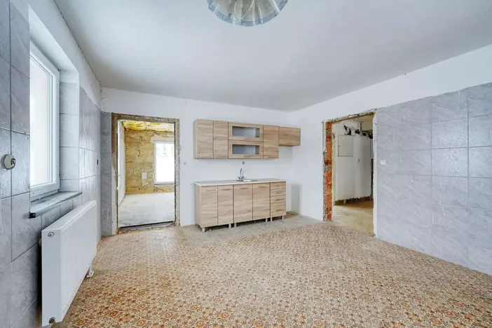 Prodej obchodního prostoru, Furth im Wald, Německo, 584 m2