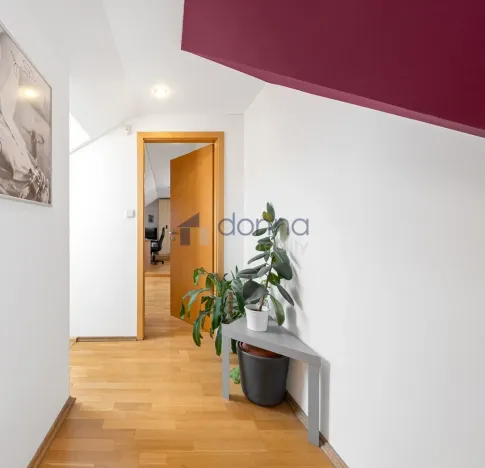 Prodej bytu 4+kk, Praha, Tolstého, 145 m2