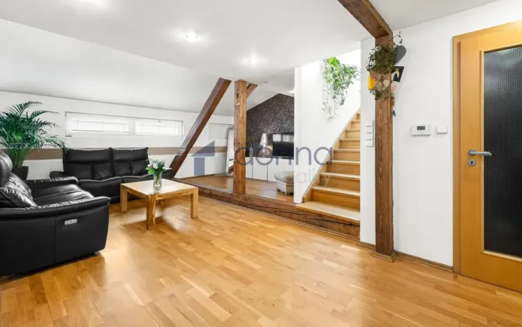 Prodej bytu 4+kk, Praha, Tolstého, 145 m2