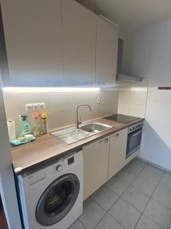 Pronájem bytu 2+kk, Praha - Stodůlky, Běhounkova, 45 m2