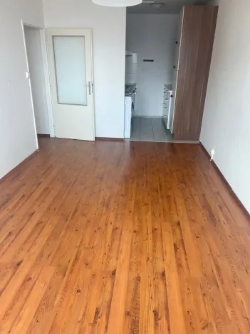 Pronájem bytu 2+kk, Praha - Stodůlky, Běhounkova, 45 m2