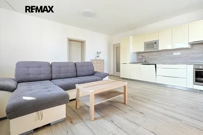 Pronájem bytu 2+kk, Plzeň, Vysoká, 53 m2