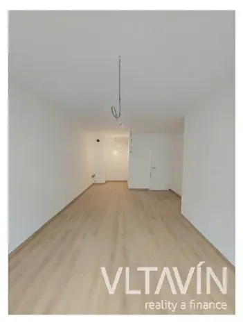 Pronájem bytu 2+kk, Praha - Vysočany, Kabešova, 48 m2