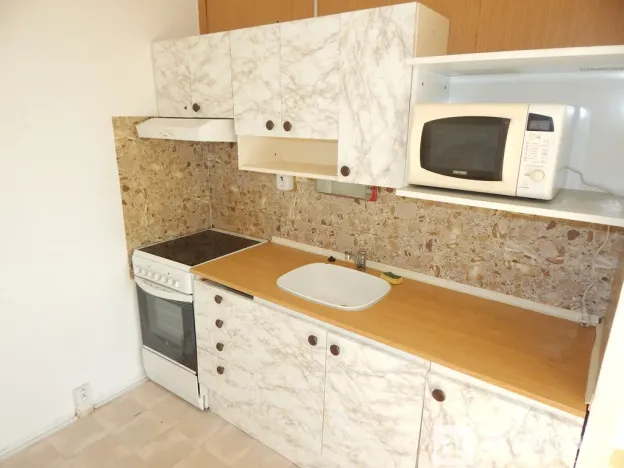 Prodej bytu 1+kk, Louny, Lipová, 34 m2