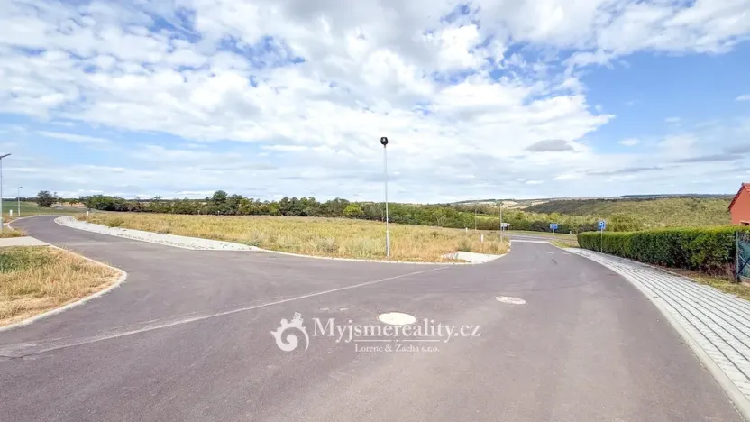 Prodej pozemku pro bydlení, Tvořihráz, 821 m2