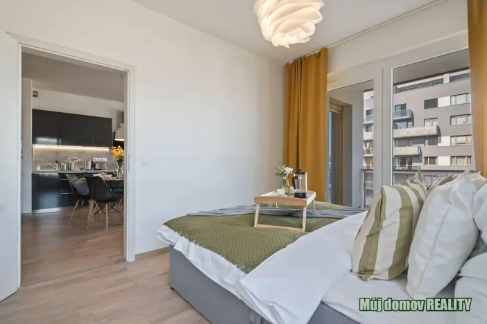 Pronájem bytu 2+kk, Praha - Hloubětín, Laponská, 49 m2