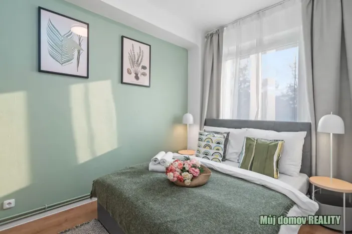 Pronájem bytu 2+kk, Praha - Vysočany, Kolbenova, 60 m2