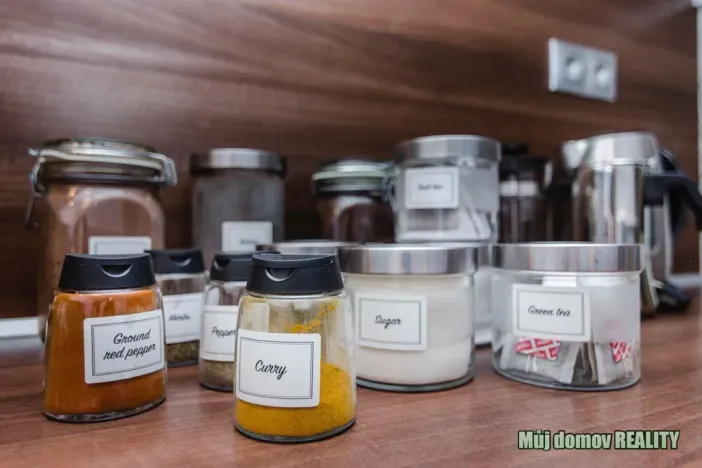 Pronájem bytu 2+kk, Praha - Střížkov, Zakšínská, 52 m2