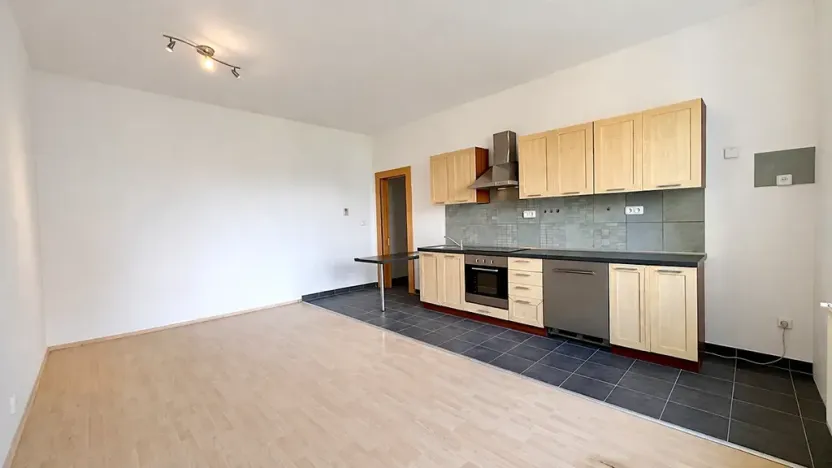 Pronájem bytu 2+kk, Brno, Havlišova, 55 m2