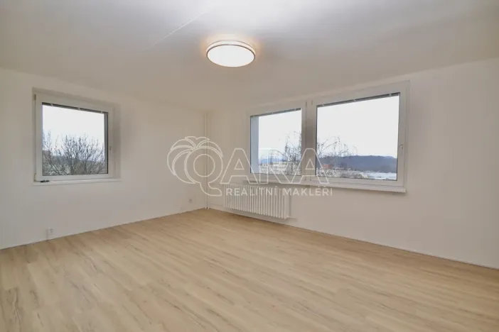 Pronájem bytu 1+1, Praha - Hloubětín, Kukelská, 43 m2