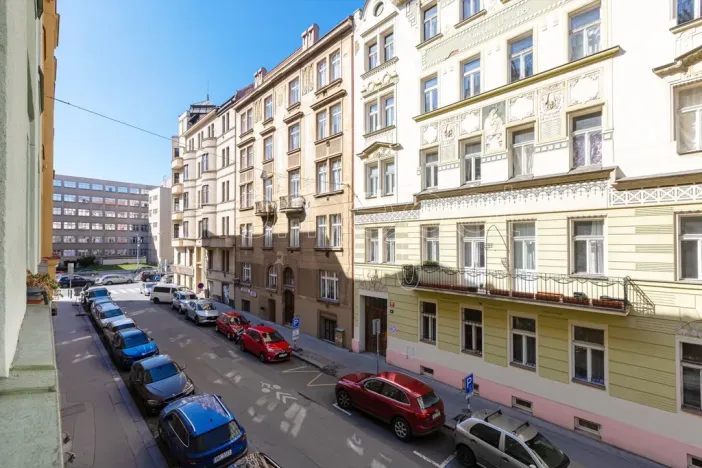 Prodej bytu 1+1, Praha - Holešovice, Jirečkova, 53 m2