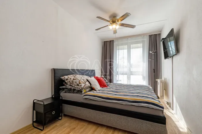 Prodej bytu 3+1, Praha - Černý Most, Vybíralova, 77 m2