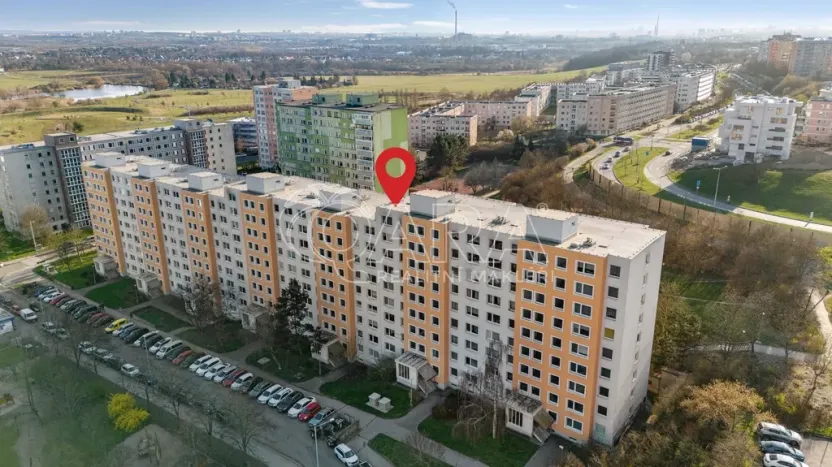 Prodej bytu 3+1, Praha - Černý Most, Vybíralova, 77 m2