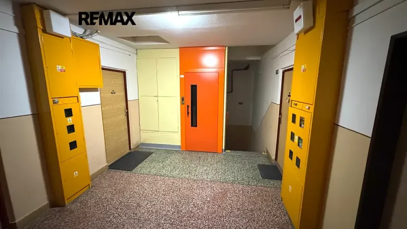 Pronájem bytu 2+kk, Břeclav, Nádražní, 43 m2