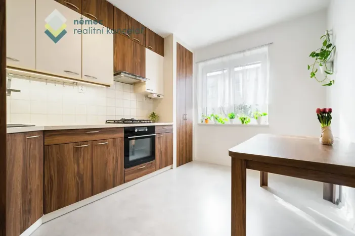 Prodej bytu 2+1, Praha - Strašnice, Sečská, 69 m2