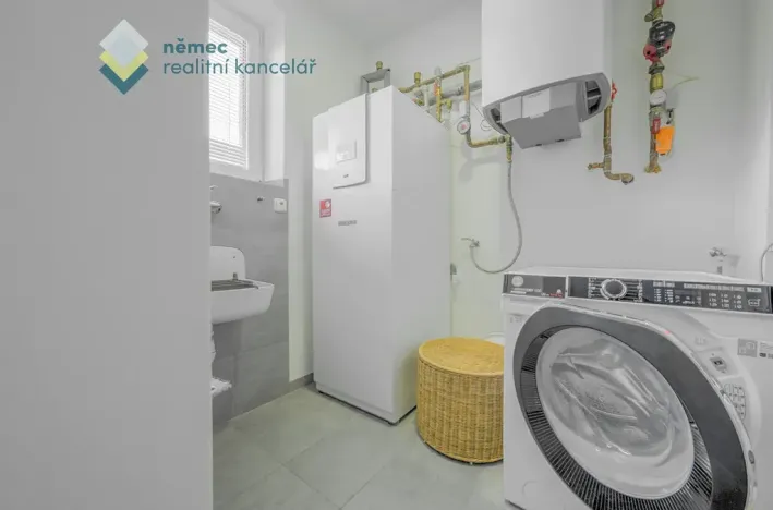 Pronájem rodinného domu, Sobotka, Za školou, 140 m2