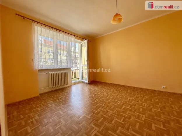 Prodej bytu 3+1, Ostrov, Klínovecká, 85 m2