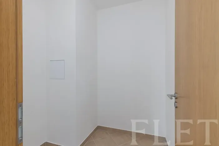 Pronájem bytu 1+kk, Praha - Kamýk, Freiwaldova, 43 m2