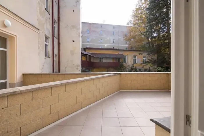 Prodej bytu 2+kk, Mariánské Lázně, Ruská, 52 m2