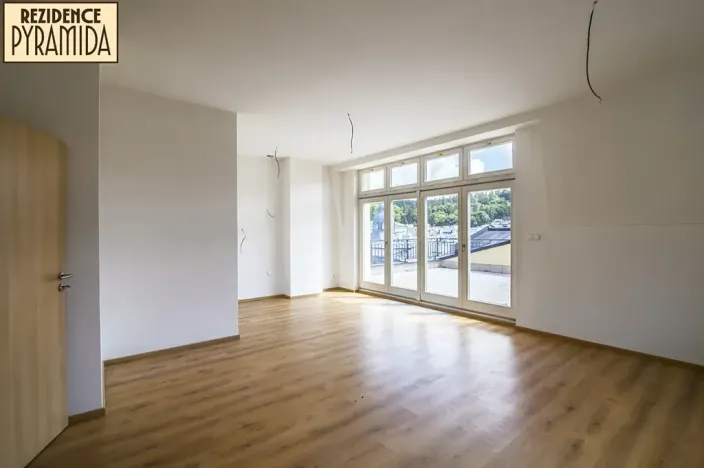Prodej bytu 4+kk, Mariánské Lázně, Ruská, 110 m2