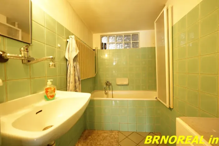 Prodej rodinného domu, Želeč, 237 m2