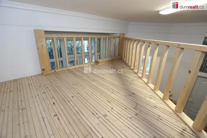 Prodej bytu 2+kk, Karlovy Vary, Krále Jiřího, 65 m2