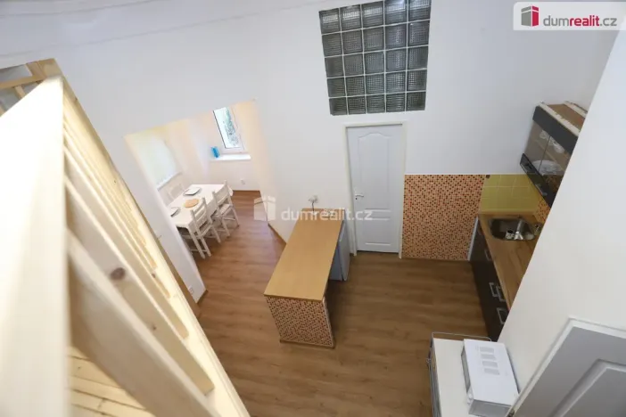 Prodej bytu 2+kk, Karlovy Vary, Krále Jiřího, 65 m2