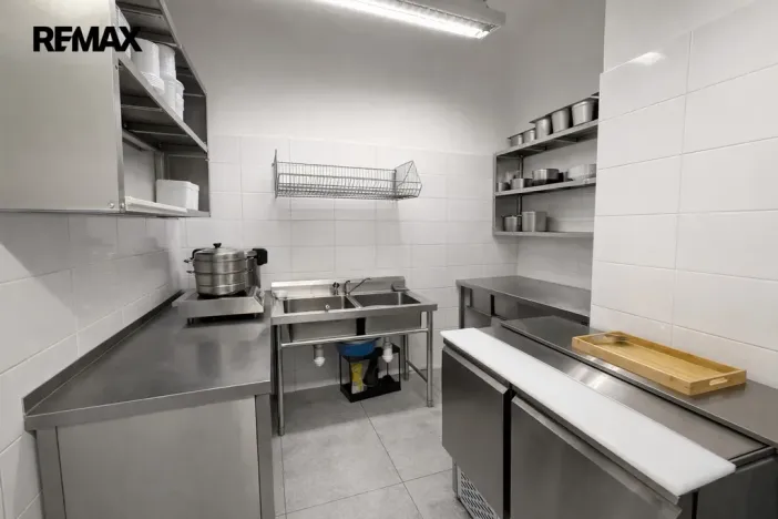 Pronájem restaurace, Praha - Žižkov, Cimburkova, 94 m2