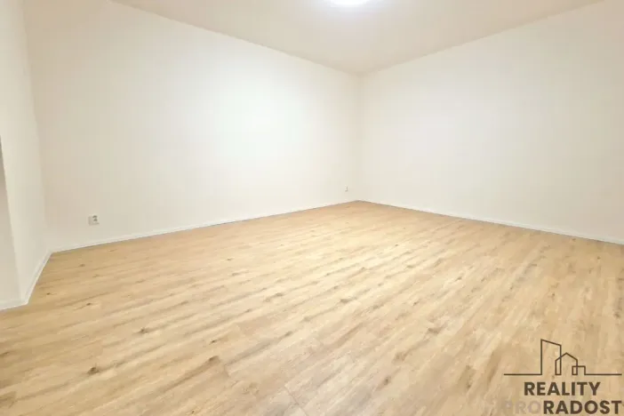 Pronájem bytu 2+kk, Brno, Provazníkova, 49 m2