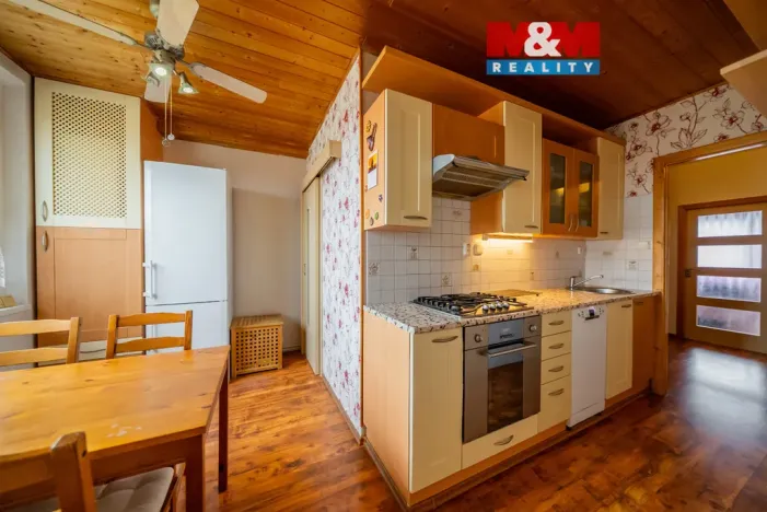 Prodej bytu 3+1, Práče, 75 m2