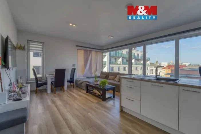 Prodej bytu 3+kk, Plzeň - Jižní Předměstí, U Tržiště, 70 m2