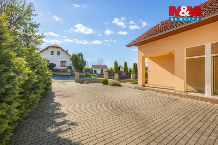 Prodej rodinného domu, Kamenná Lhota, 192 m2