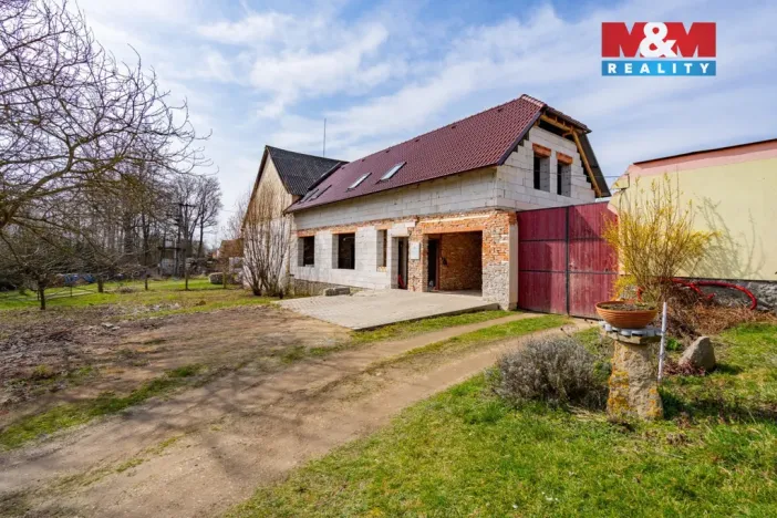 Prodej rodinného domu, Višňová, 350 m2