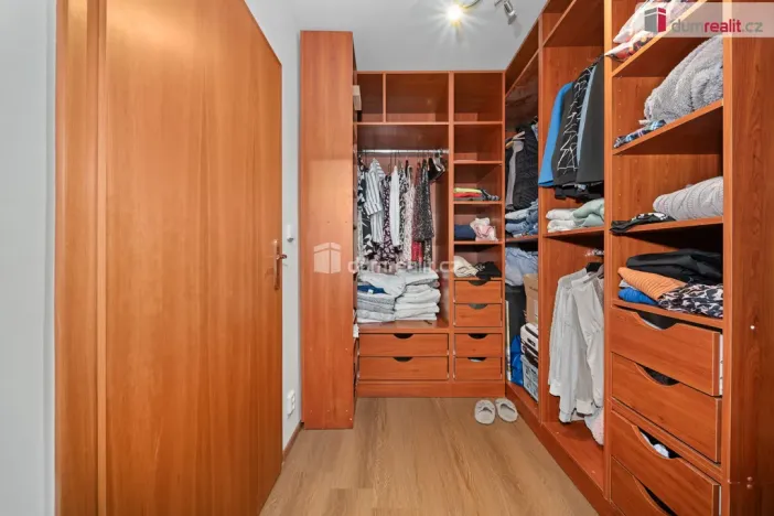 Prodej rodinného domu, Sluštice, 337 m2